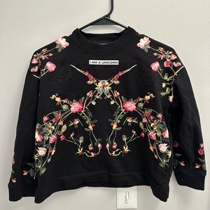 Burberry Girls Crew Neck Size 10